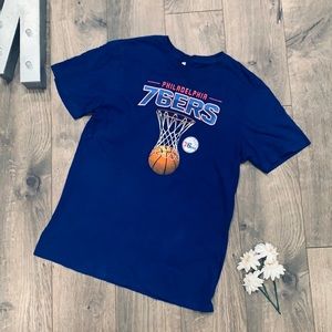🎀4/$15🎀 NBA Philadelphia 76ers Tee